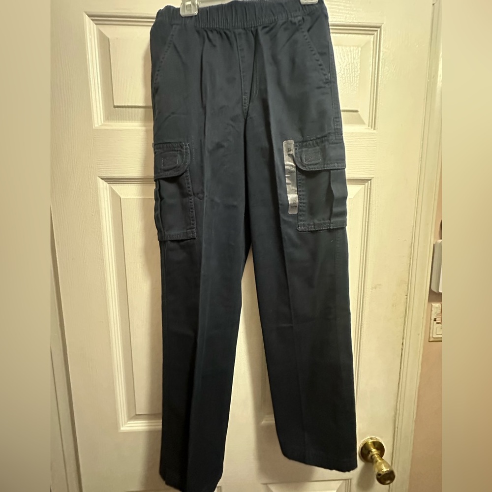 Children’s Place boys navy blue cargo pants size 12. New with tags